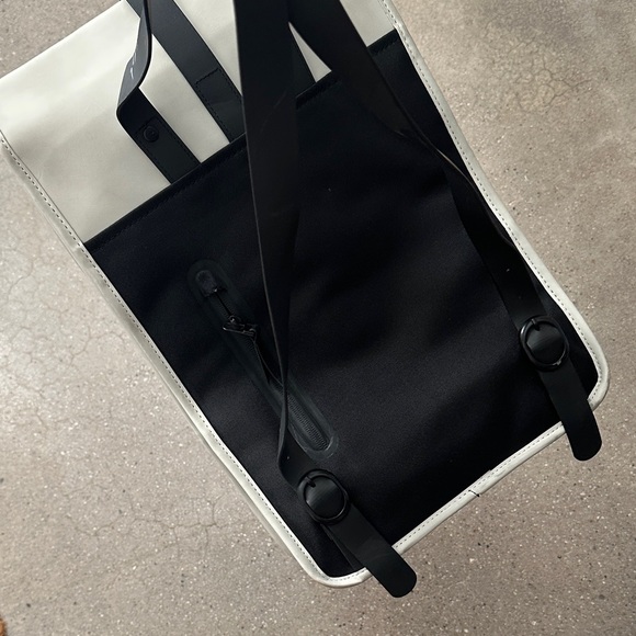 RAINS Waterproof Backpack - Picture 4 of 9